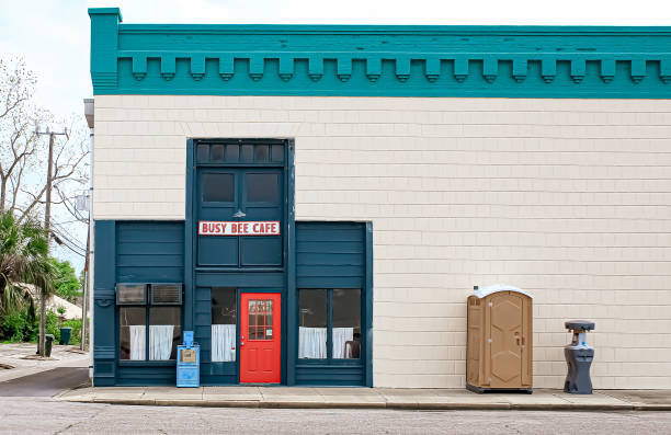 Best Luxury portable toilet rental  in Clinton, OK